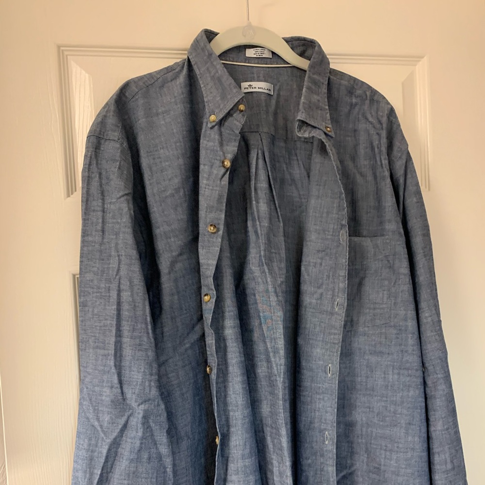 Men’s casual long sleeve shirt